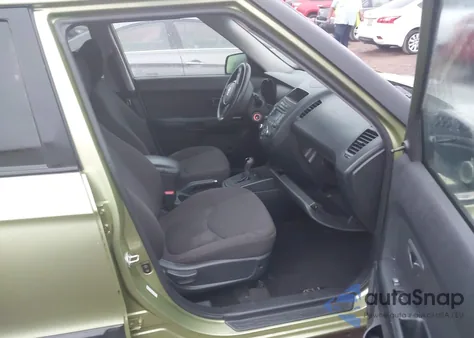 2013 Kia Soul z USA, uszkodzony, nr VIN KNDJT2A57D7633352